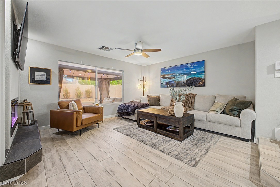 10147 Cupids Dart Street Property Photo 8
