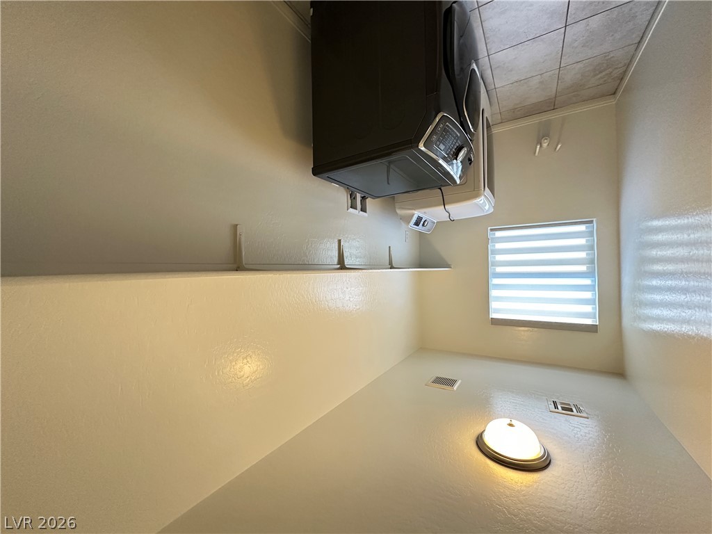 6784 Pivot Point Street Property Photo 25