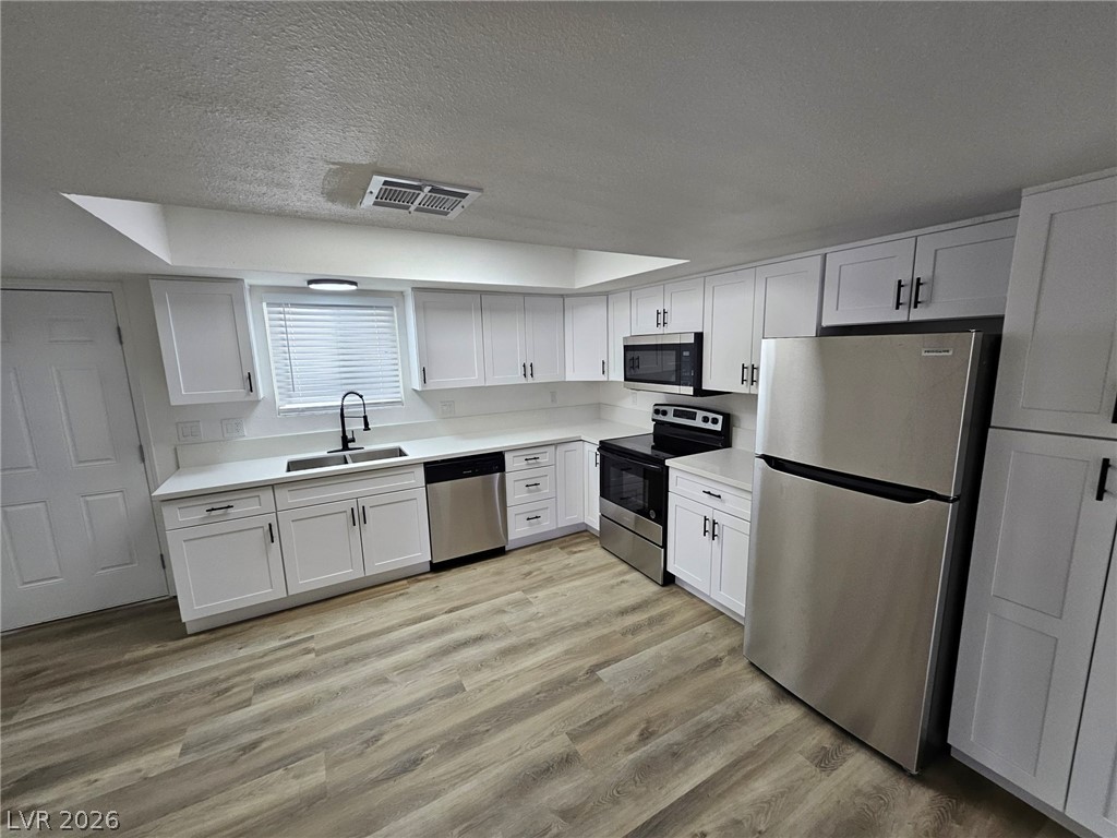 1083 East Calvada Boulevard B Property Photo 1