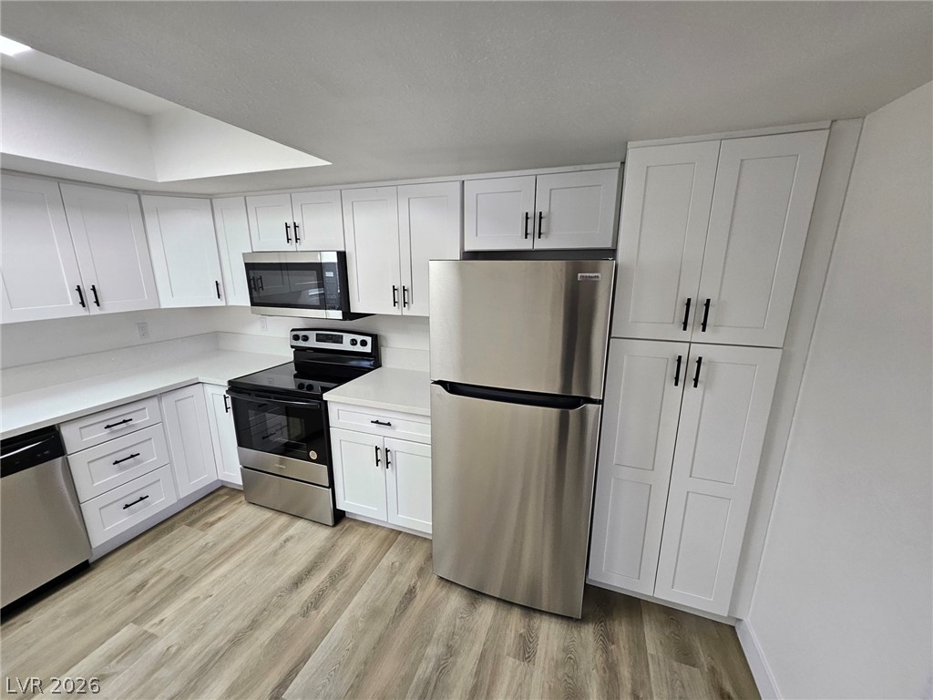 1083 East Calvada Boulevard B Property Photo 10