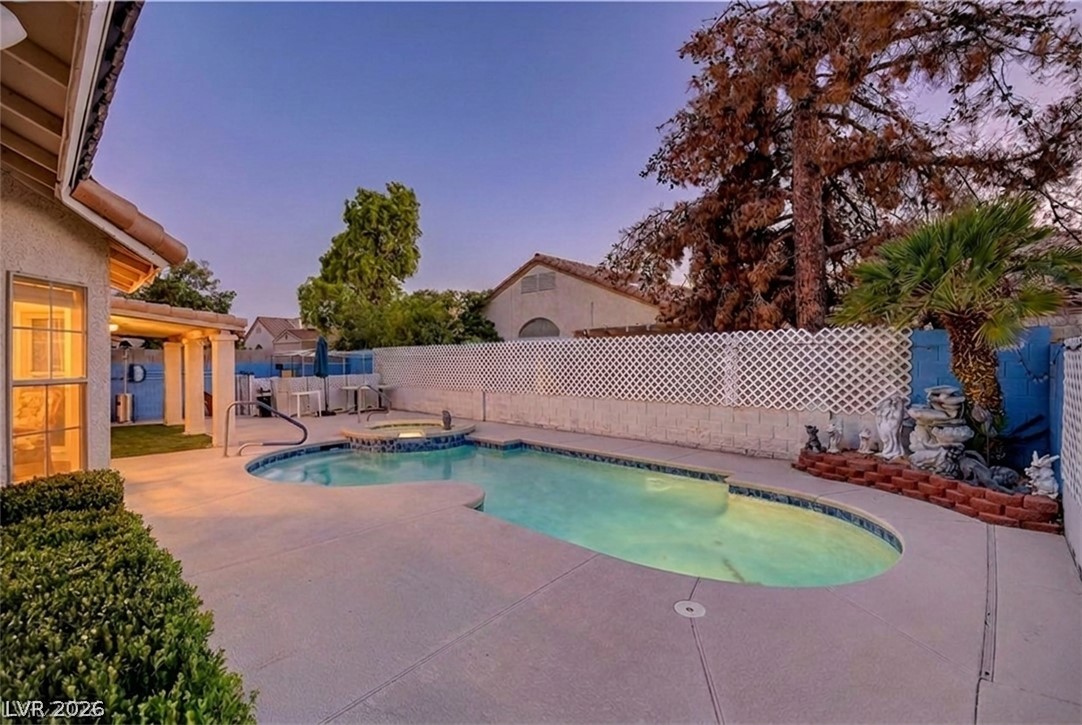 5129 Coral Beach Street Property Photo 1