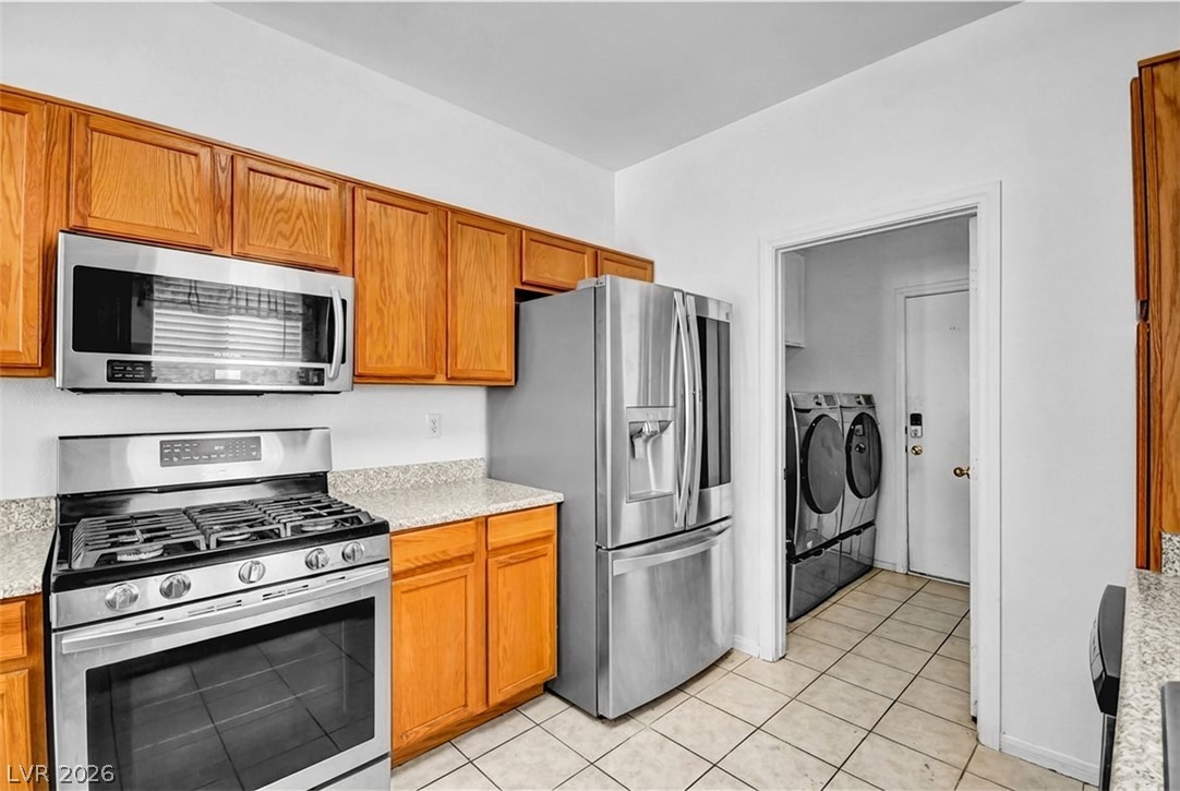 5129 Coral Beach Street Property Photo 7