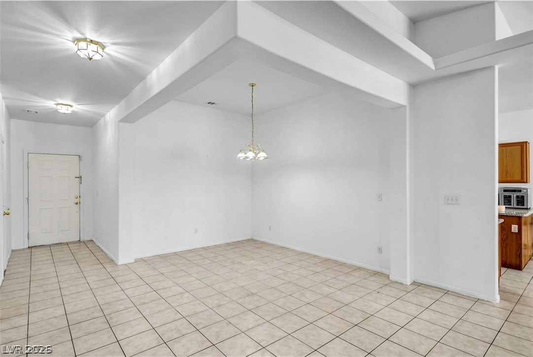5129 Coral Beach Street Property Photo 17