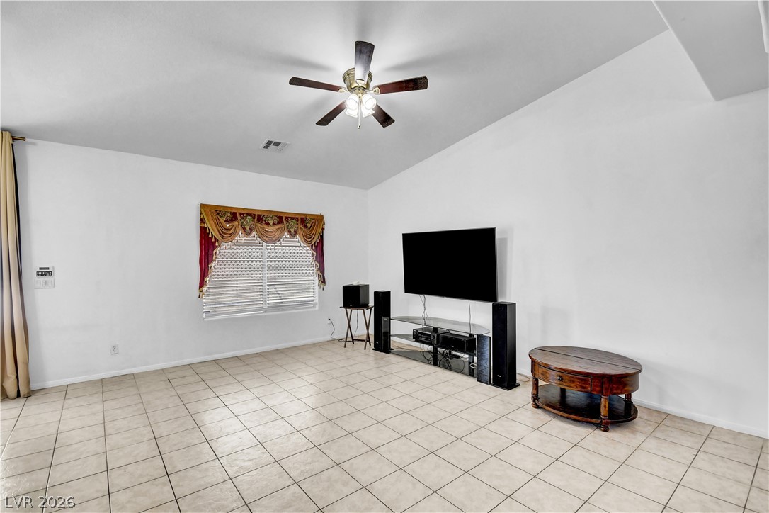 5129 Coral Beach Street Property Photo 22