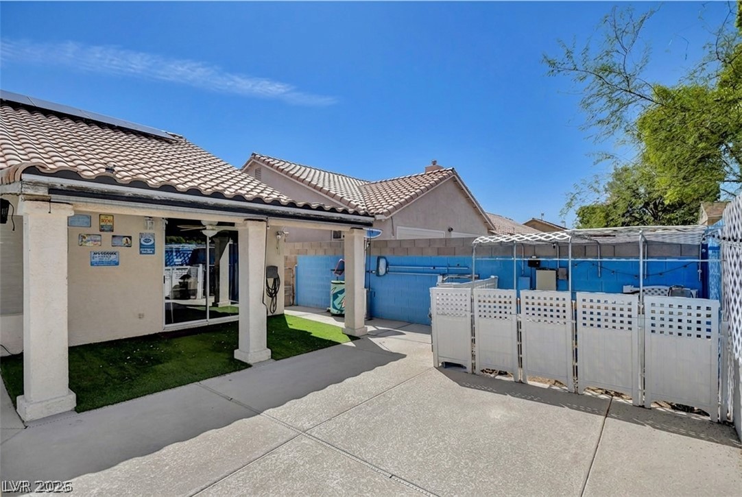 5129 Coral Beach Street Property Photo 42