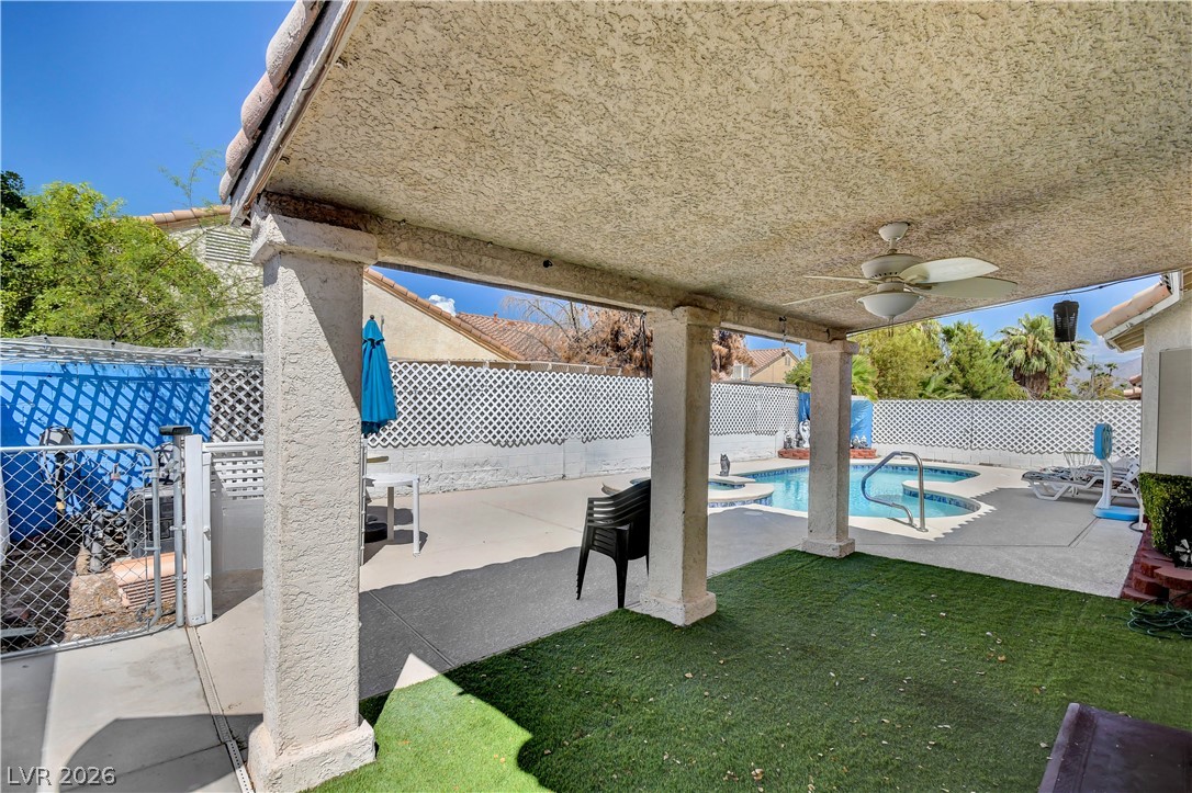 5129 Coral Beach Street Property Photo 46