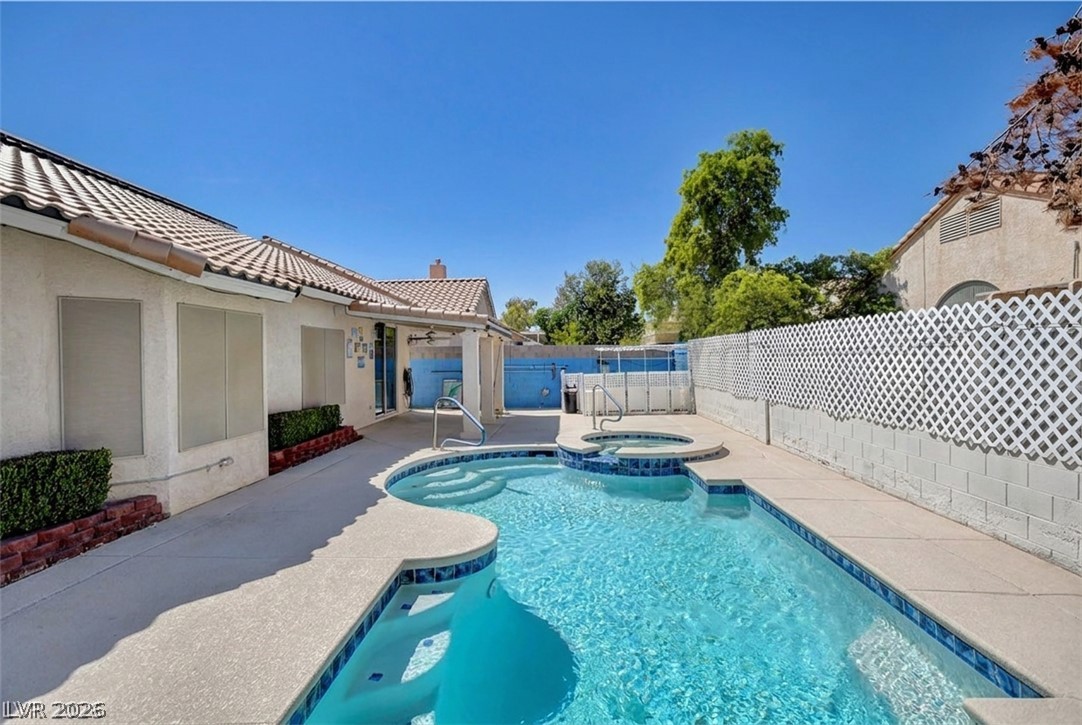 5129 Coral Beach Street Property Photo 46