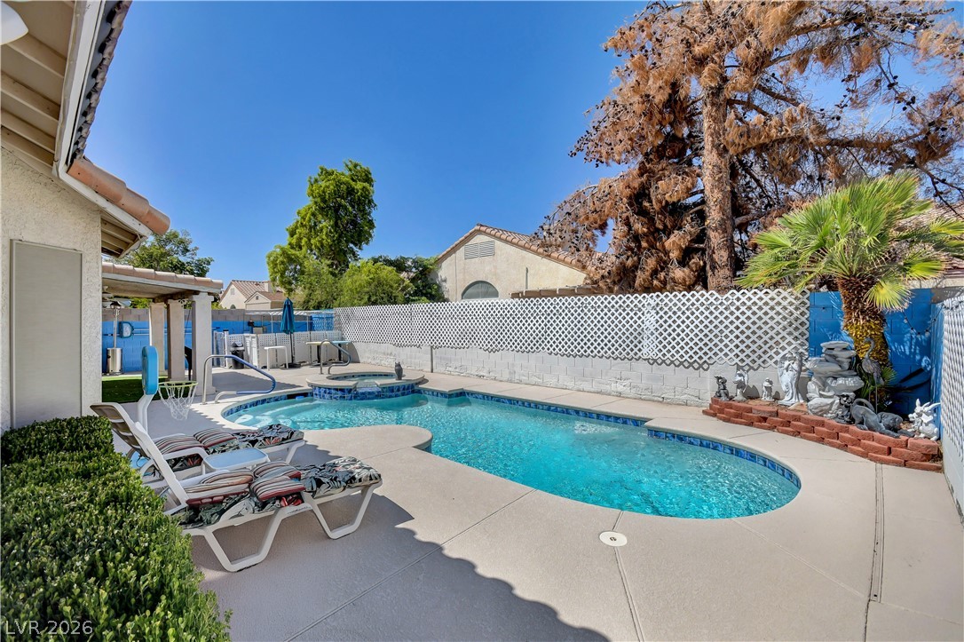 5129 Coral Beach Street Property Photo 51