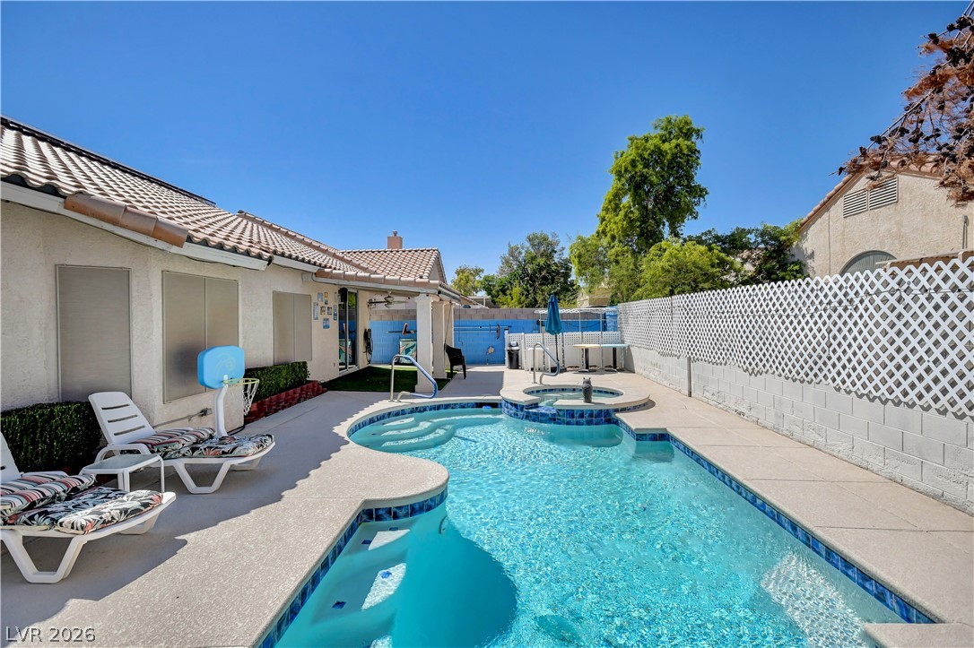 5129 Coral Beach Street Property Photo 52