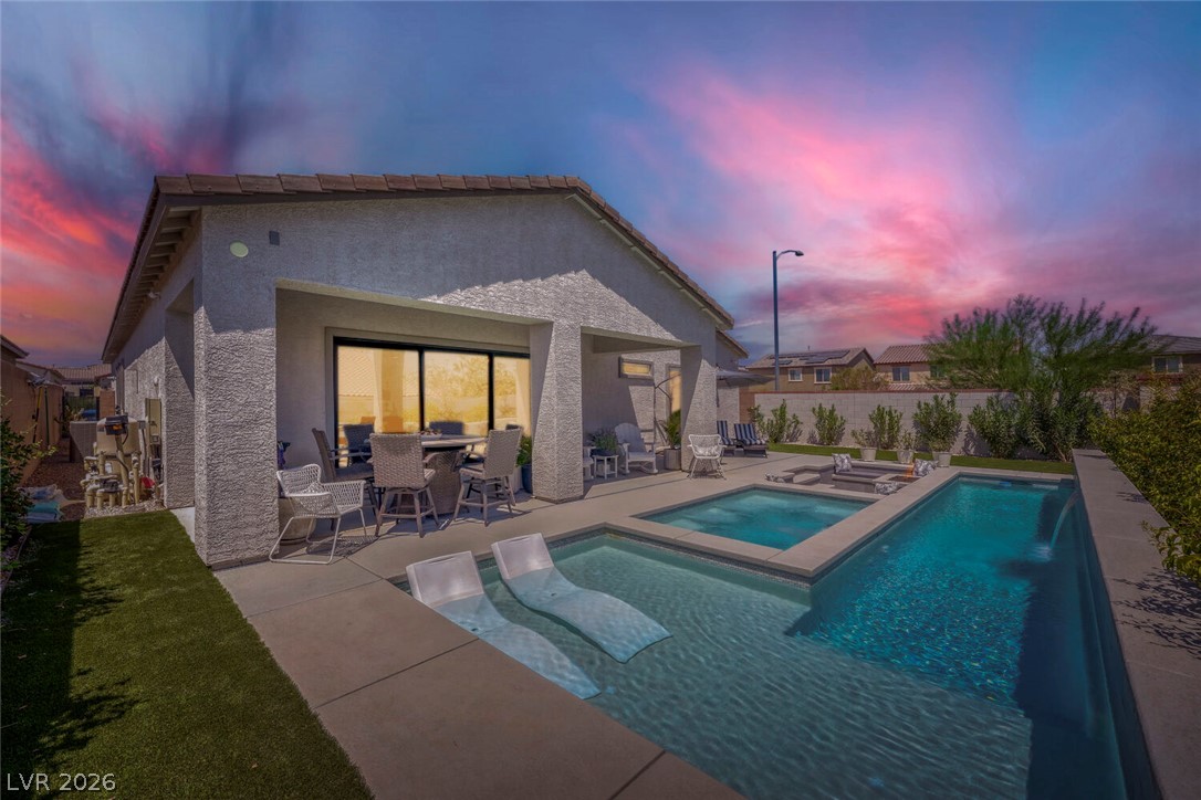 9306 Sierra De Luna Court Property Photo 4