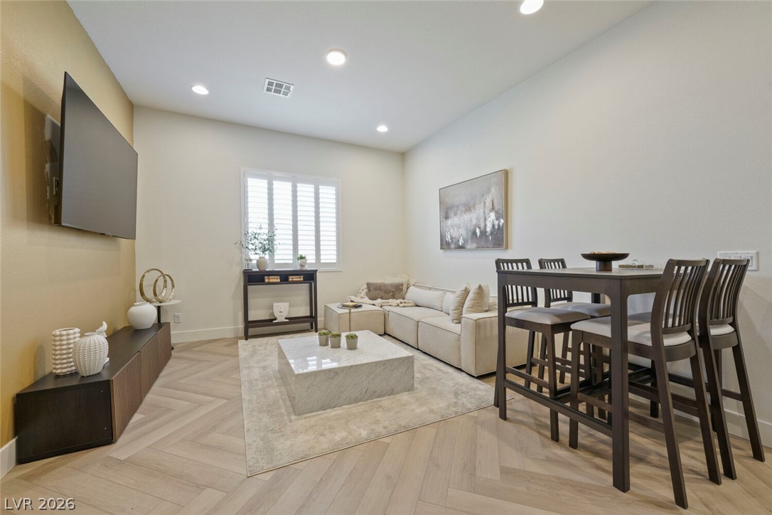 9306 Sierra De Luna Court Property Photo 35