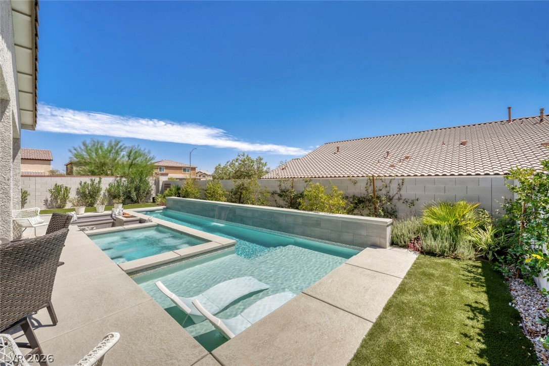 9306 Sierra De Luna Court Property Photo 38
