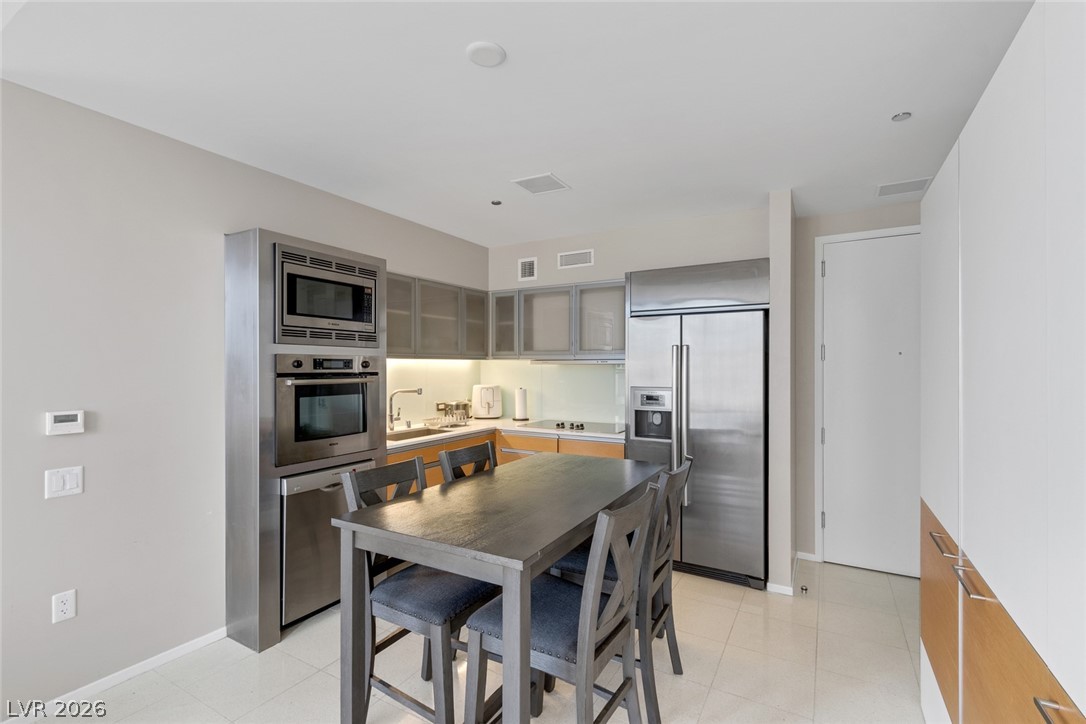 3722 Las Vegas Boulevard 2201 Property Photo 2