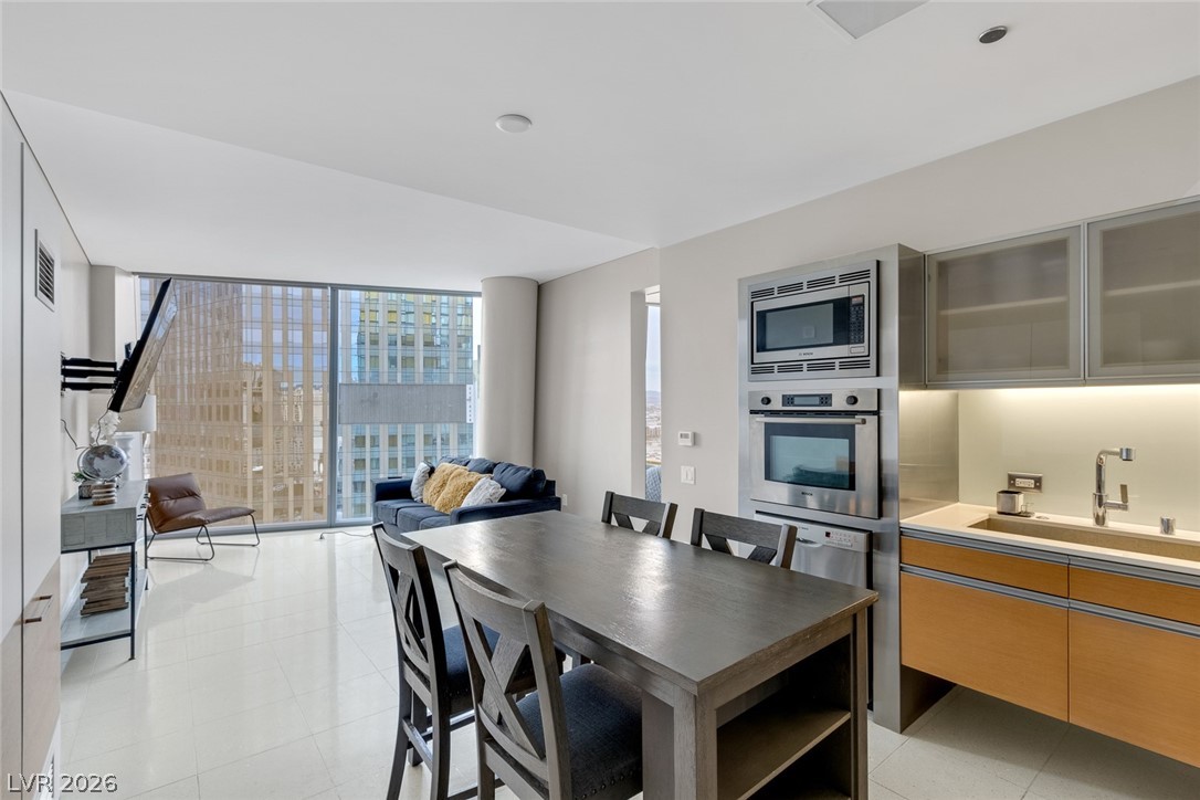 3722 Las Vegas Boulevard 2201 Property Photo 5