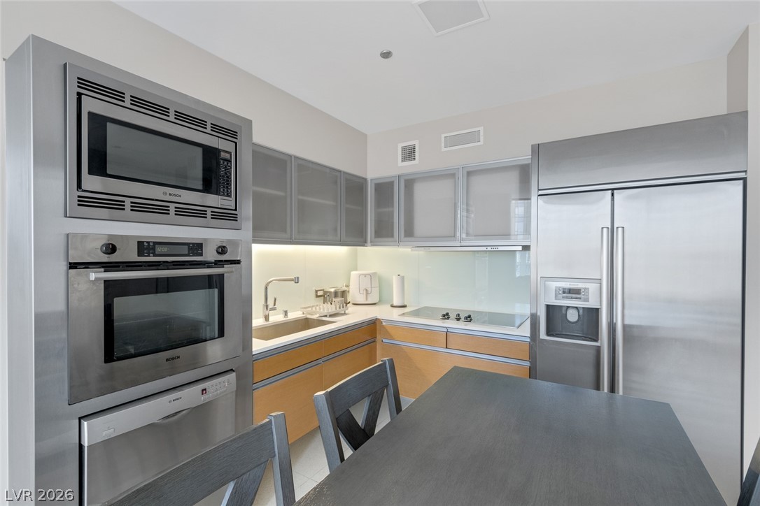 3722 Las Vegas Boulevard 2201 Property Photo 7