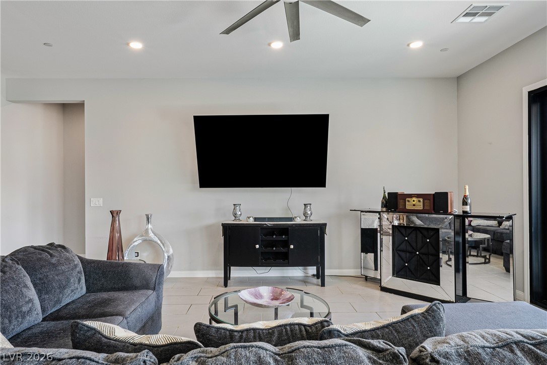 7441 Deschutes Circle Property Photo 15