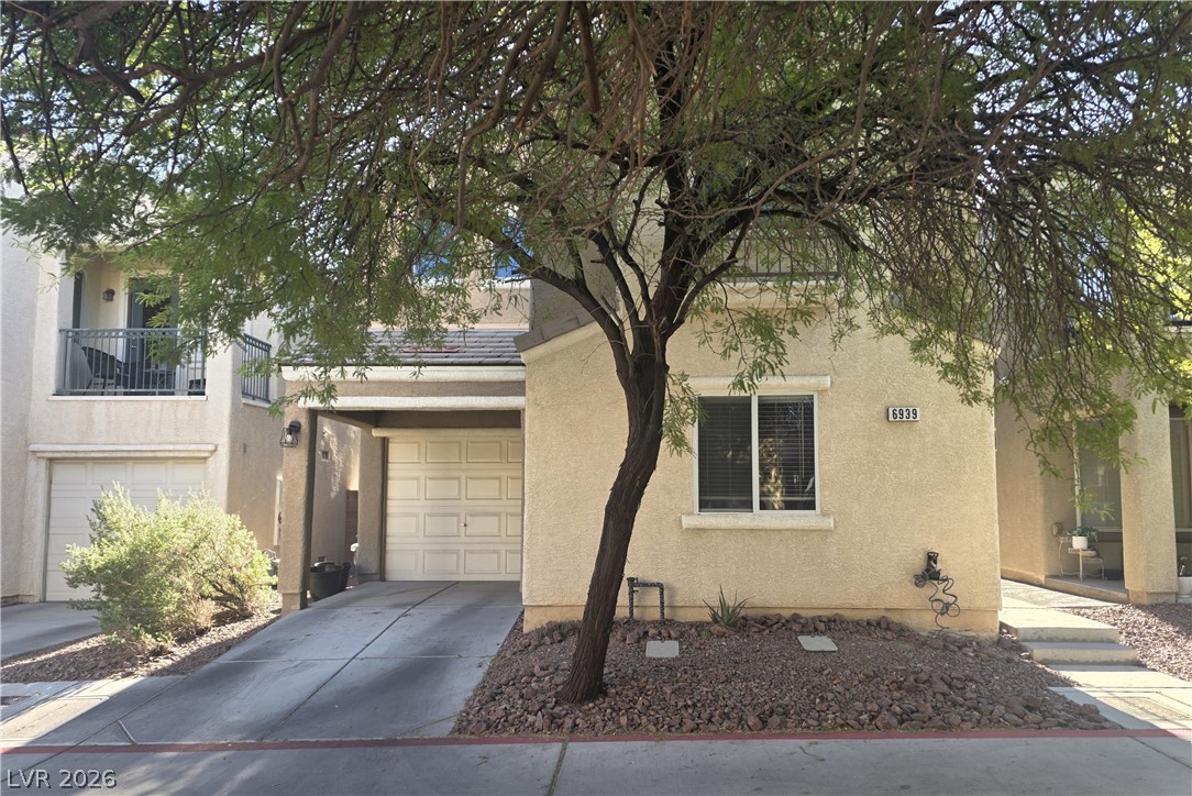 6939 Smiling Cloud Avenue Property Photo 1