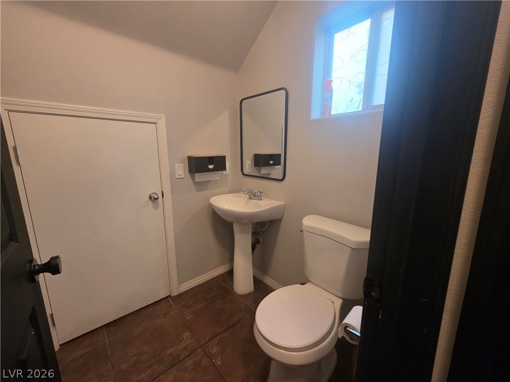 6939 Smiling Cloud Avenue Property Photo 4
