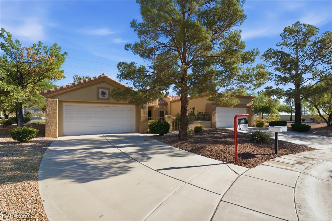 9812 Villa Ridge Drive Property Photo 1
