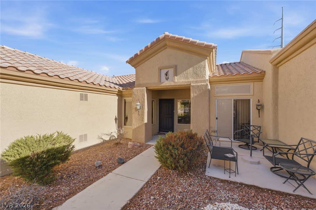 9812 Villa Ridge Drive Property Photo 4