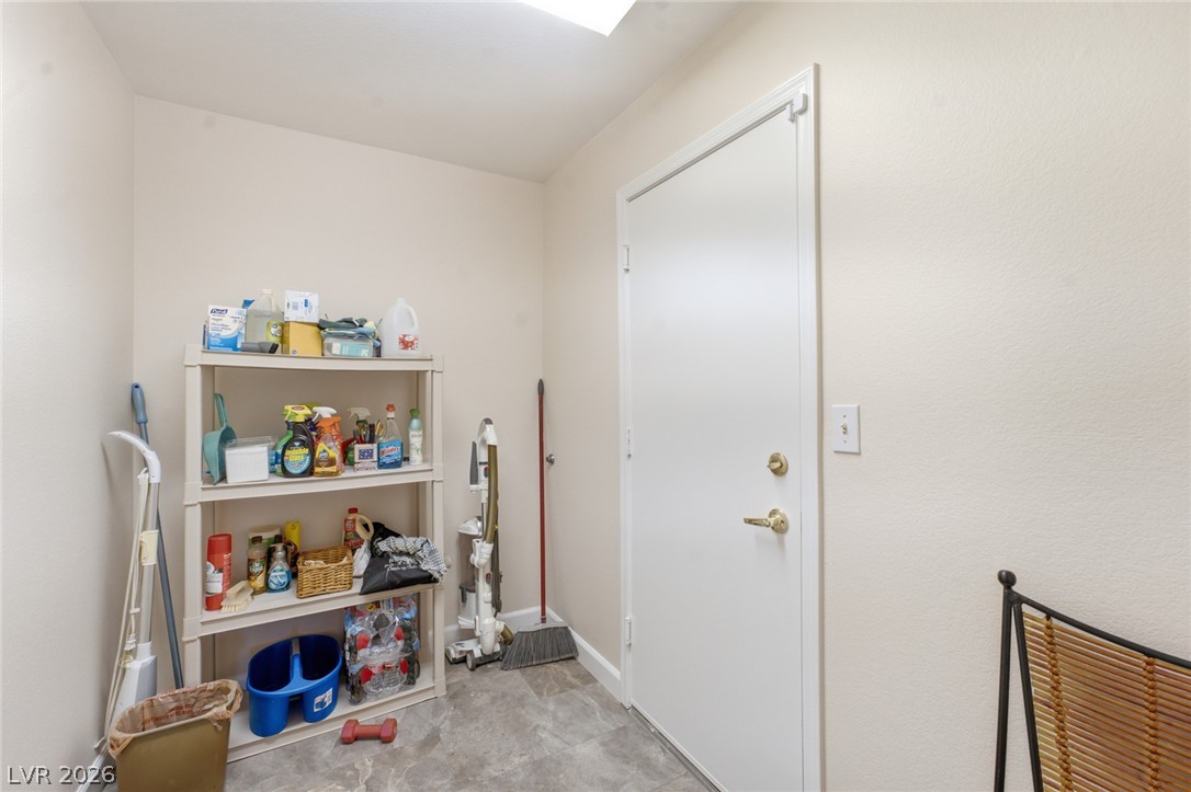 9812 Villa Ridge Drive Property Photo 28