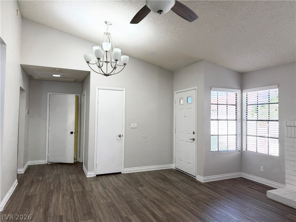 642 Freeburg Place Property Photo 10