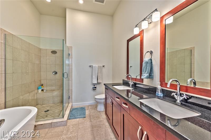 4585 Dean Martin Drive 202 Property Photo 12