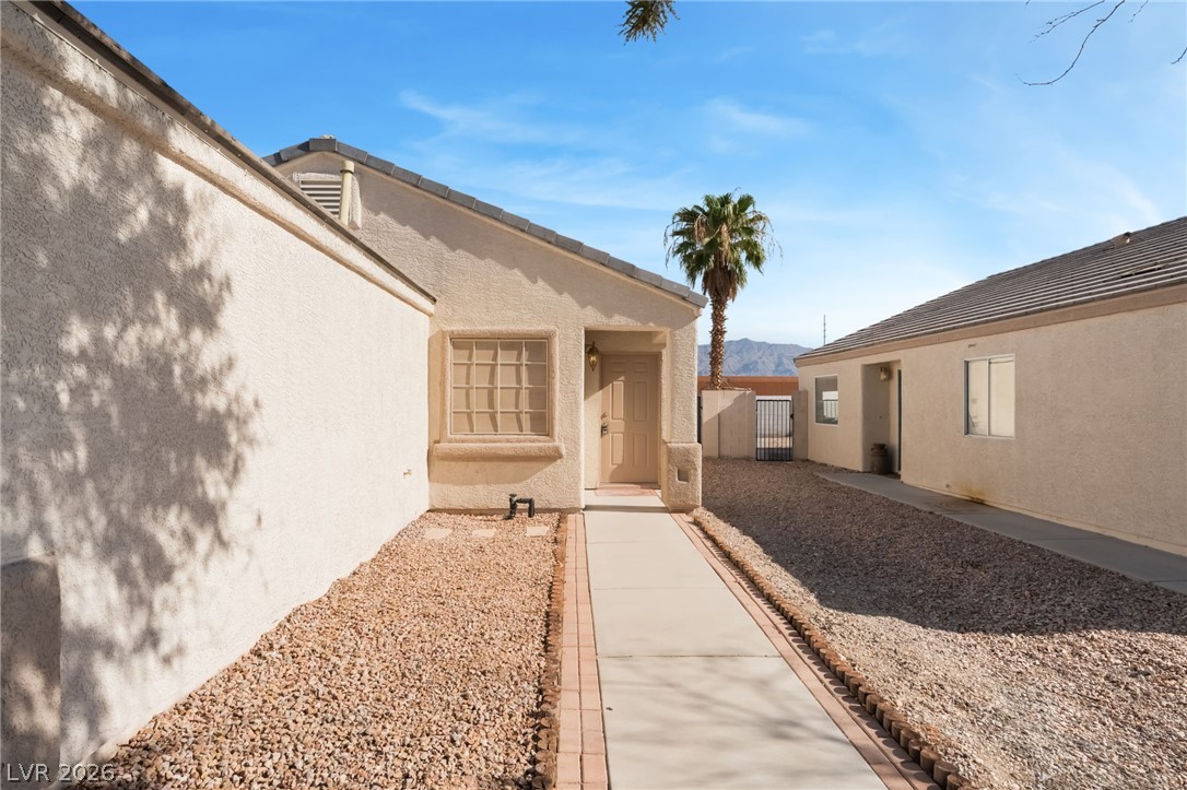 5424 Eagle Claw Avenue Property Photo 2