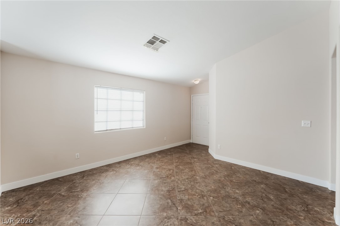 5424 Eagle Claw Avenue Property Photo 5