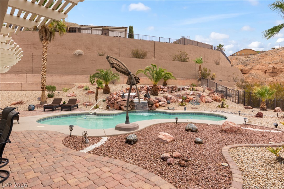 1190 Bluff Shadow Court Property Photo 44