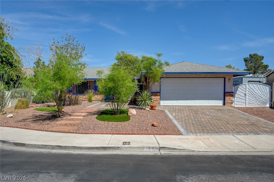 1209 Meadbrook Street Property Photo 1