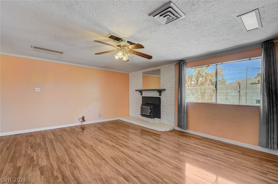 1209 Meadbrook Street Property Photo 19