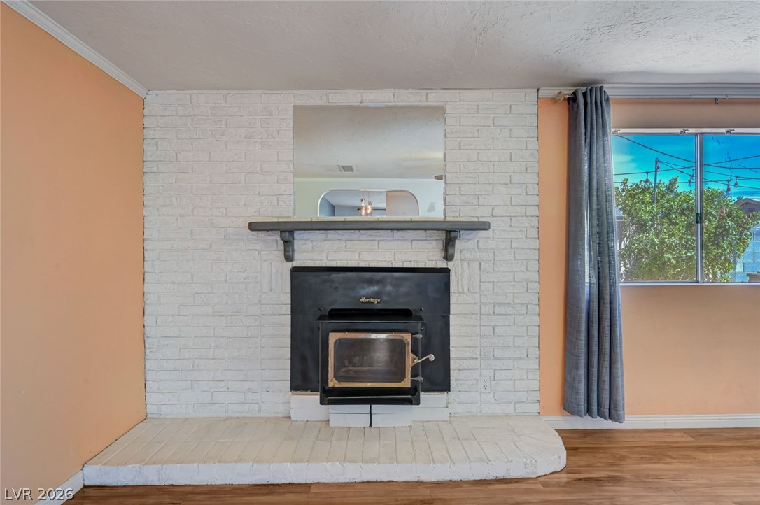 1209 Meadbrook Street Property Photo 20