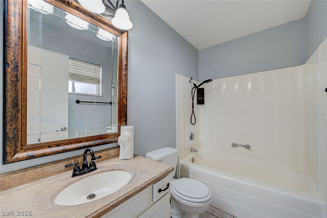 1209 Meadbrook Street Property Photo 24