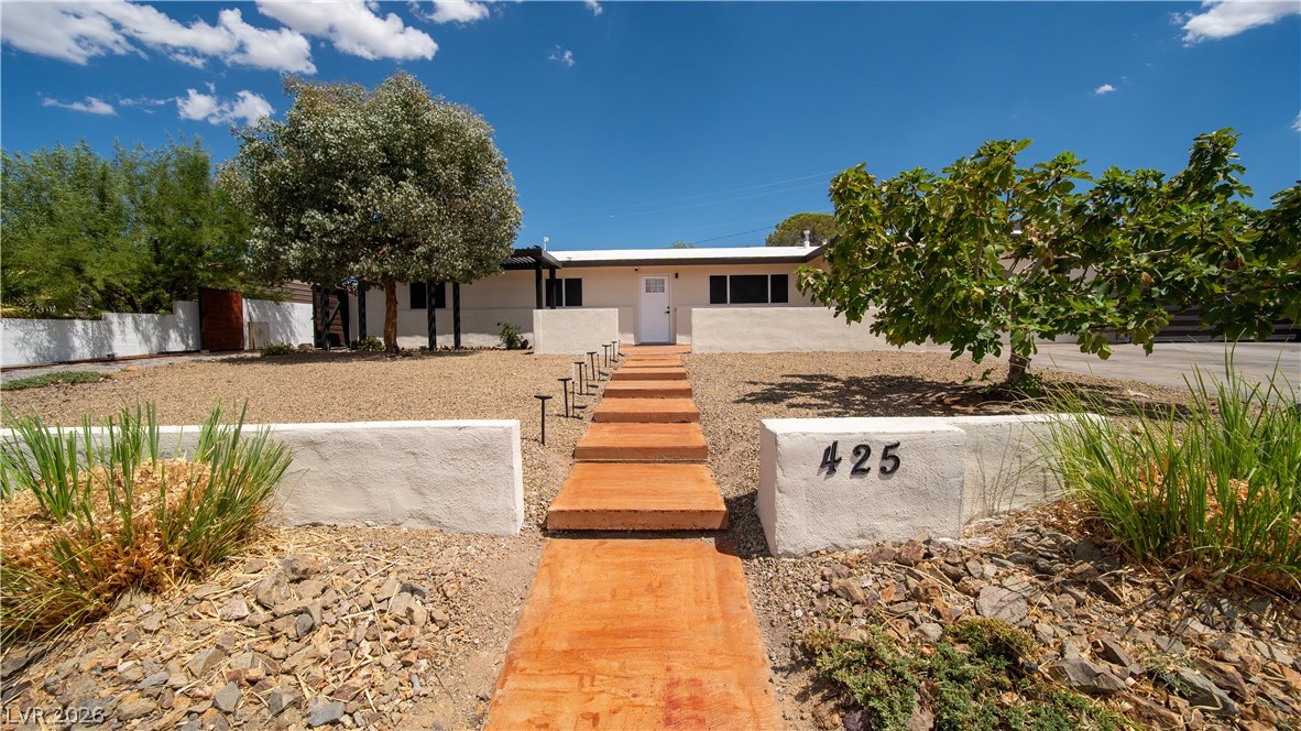 425 Blackridge Road Property Photo 1