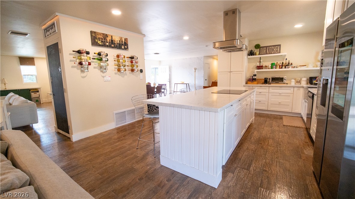 425 Blackridge Road Property Photo 3