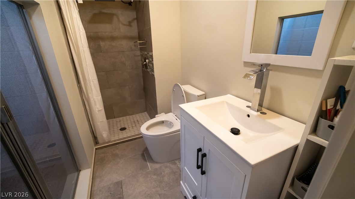 425 Blackridge Road Property Photo 16