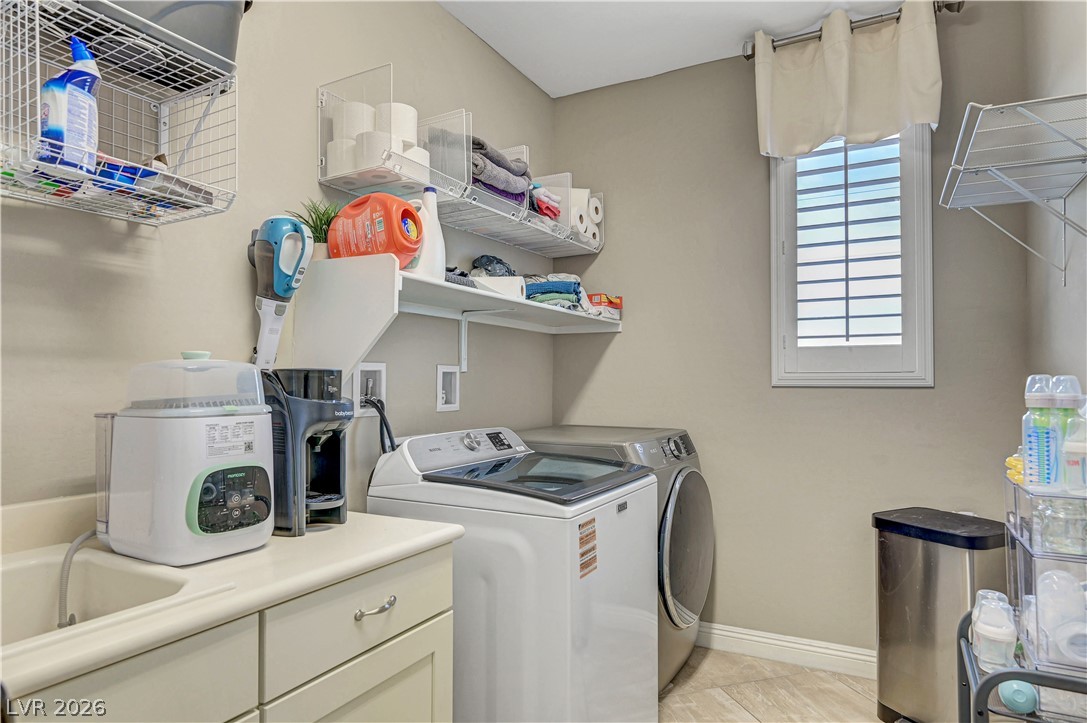 7694 Canyon Diablo Road Property Photo 46