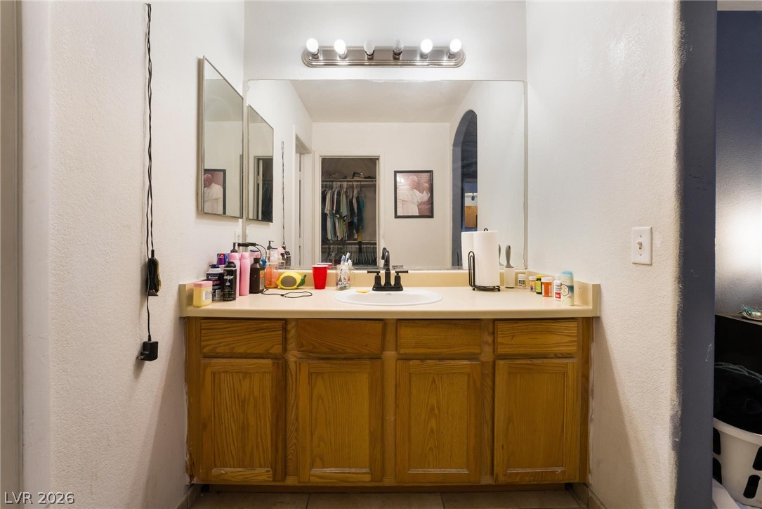 6548 Shining Sand Avenue Property Photo 19