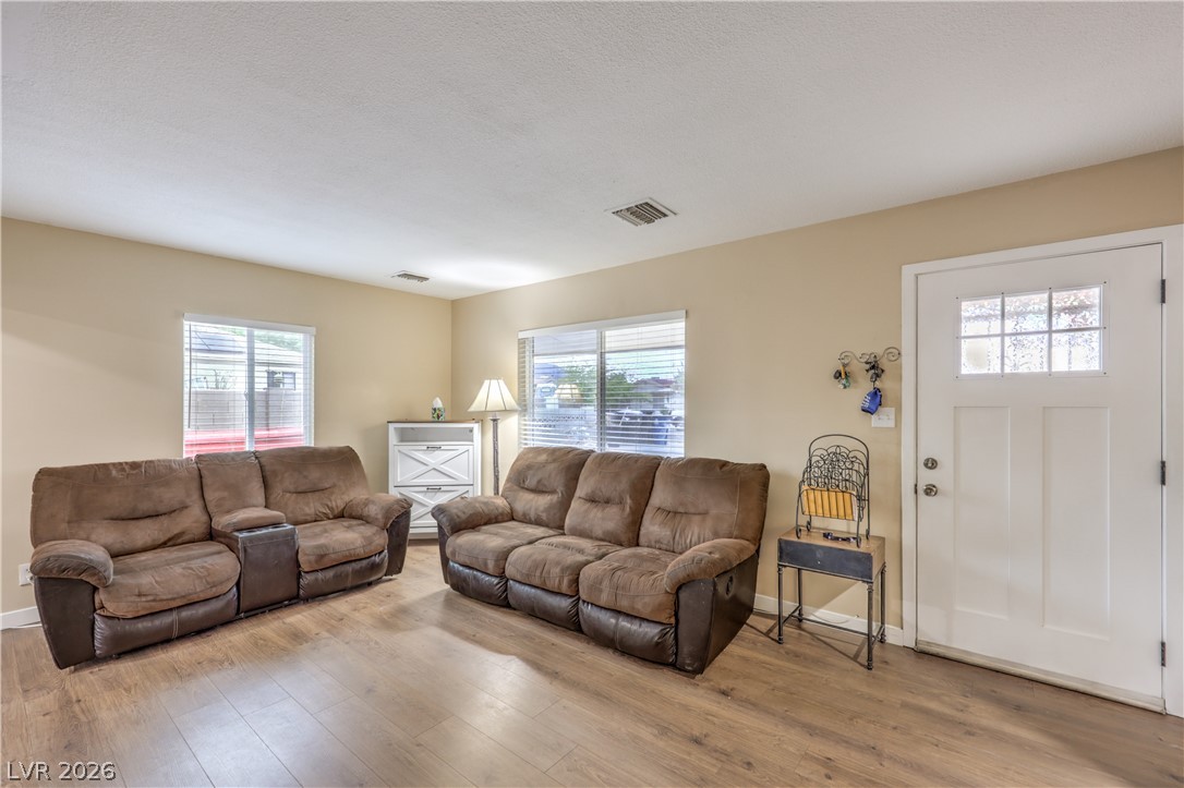 131 Constitution Avenue Property Photo 5