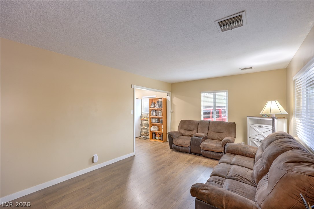 131 Constitution Avenue Property Photo 6