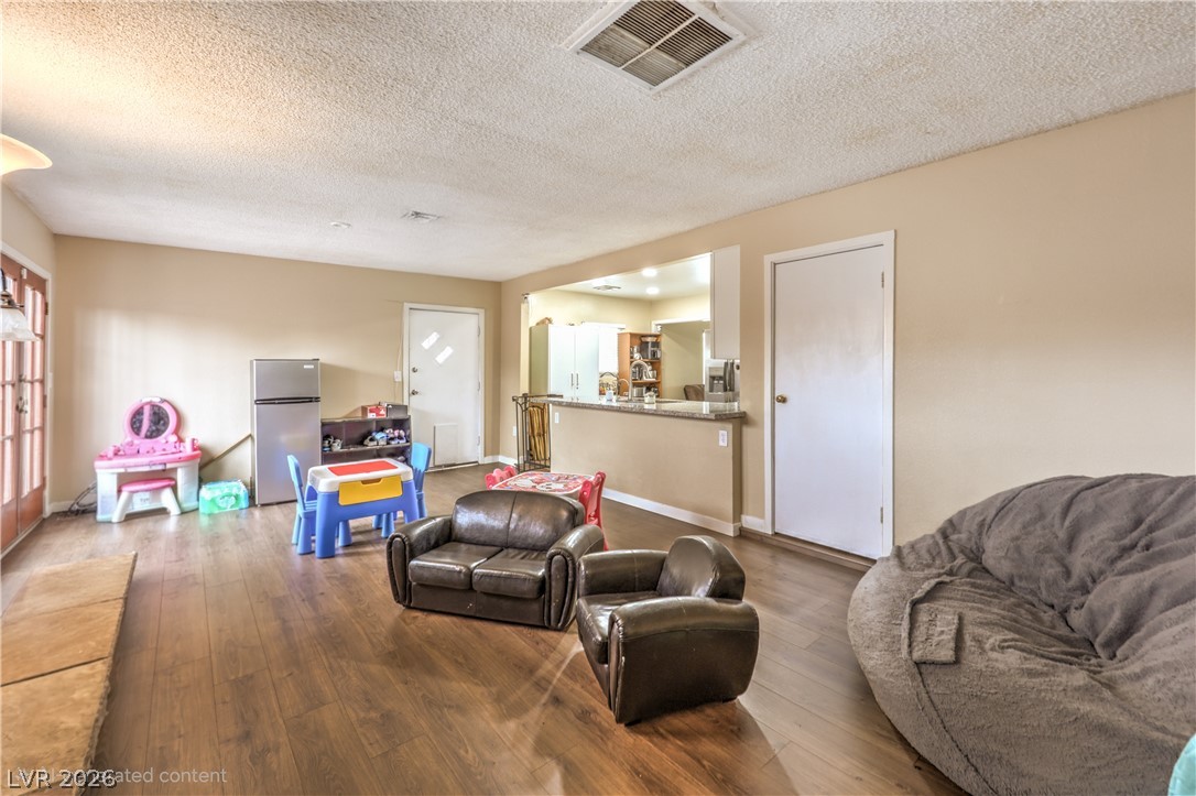 131 Constitution Avenue Property Photo 12