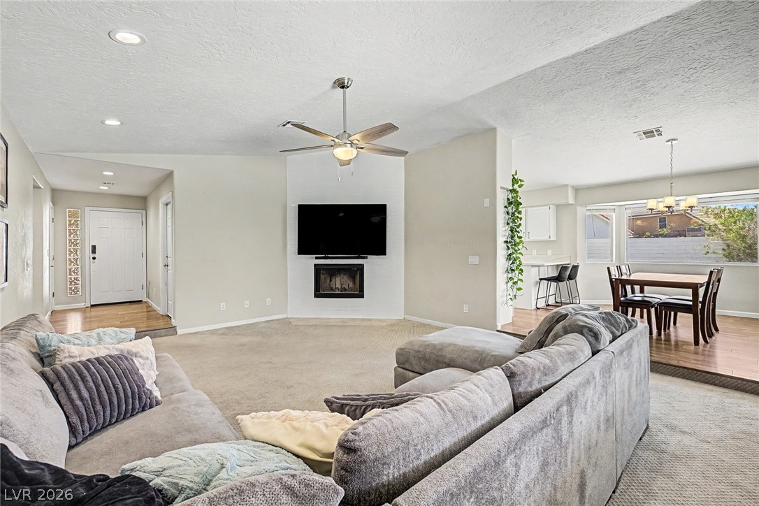 1101 Byorick Way Property Photo 5