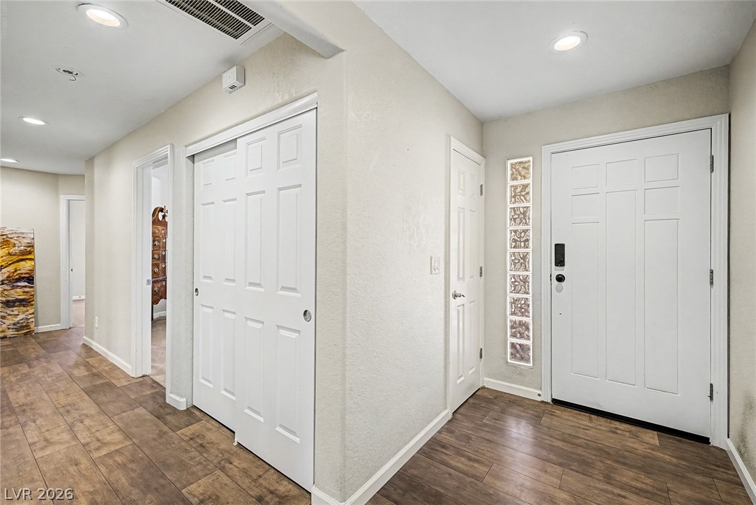 1101 Byorick Way Property Photo 9