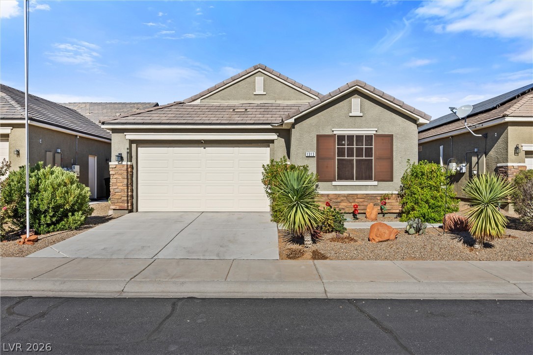 1313 Gold Water Alley Property Photo 1