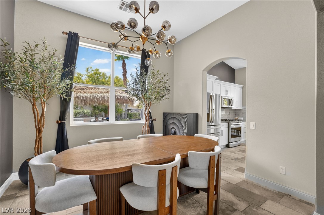 11212 Dell Cliffs Court Property Photo 16