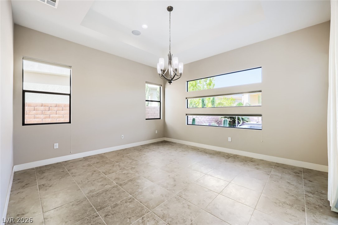70 Grey Feather Drive Property Photo 15