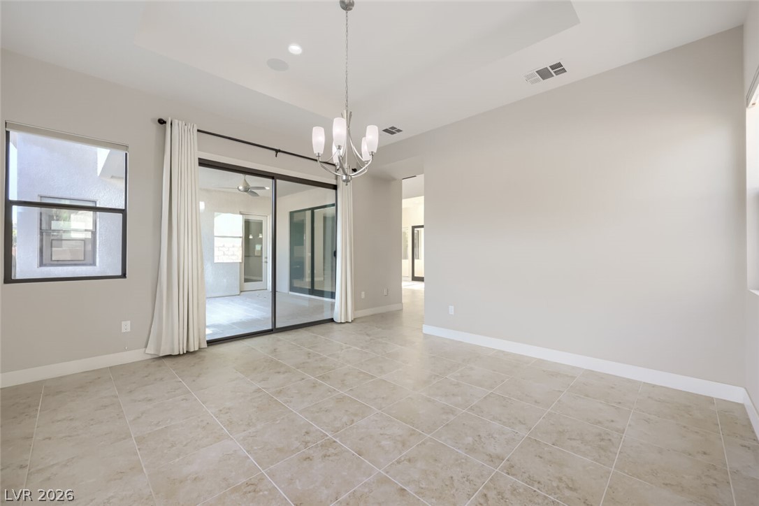 70 Grey Feather Drive Property Photo 17