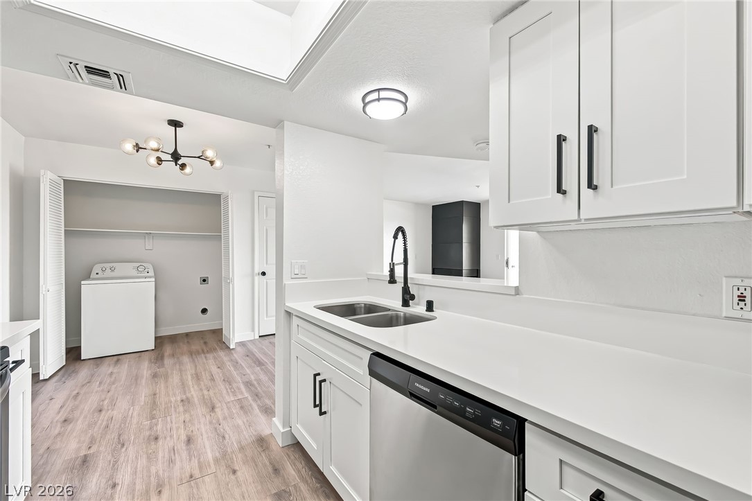3550 Bay Sands Drive 3069 Property Photo 18