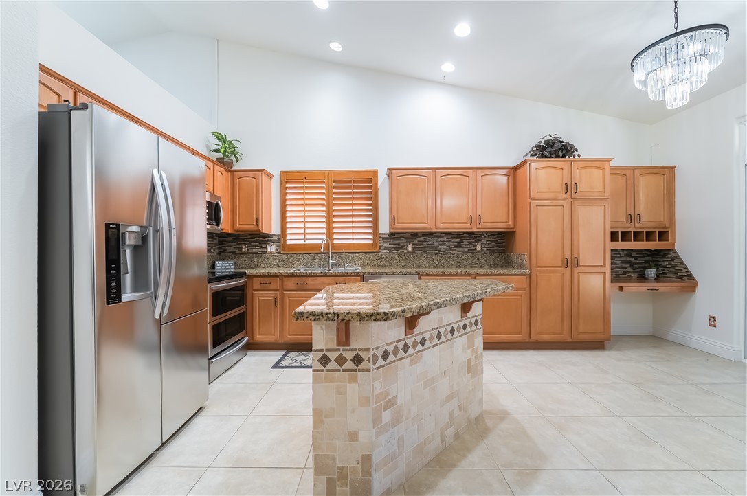 5791 Magini Avenue Property Photo 4